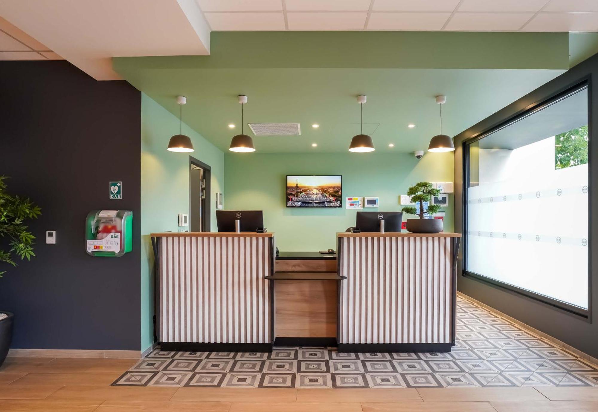 B&B Hotel Paris Porte D'Orleans Montrouge Dış mekan fotoğraf